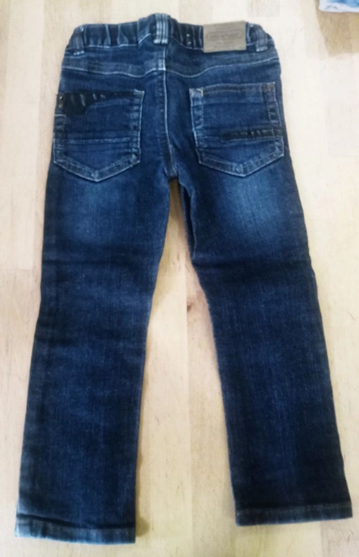 Jean brut 3 ans - photo numéro 2