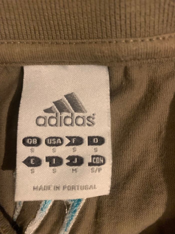 Polo garcon 16ans marque Adidas logo cousu (donne pantacourt avec ) - photo numéro 3