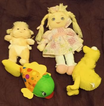 Lot de 4 peluches