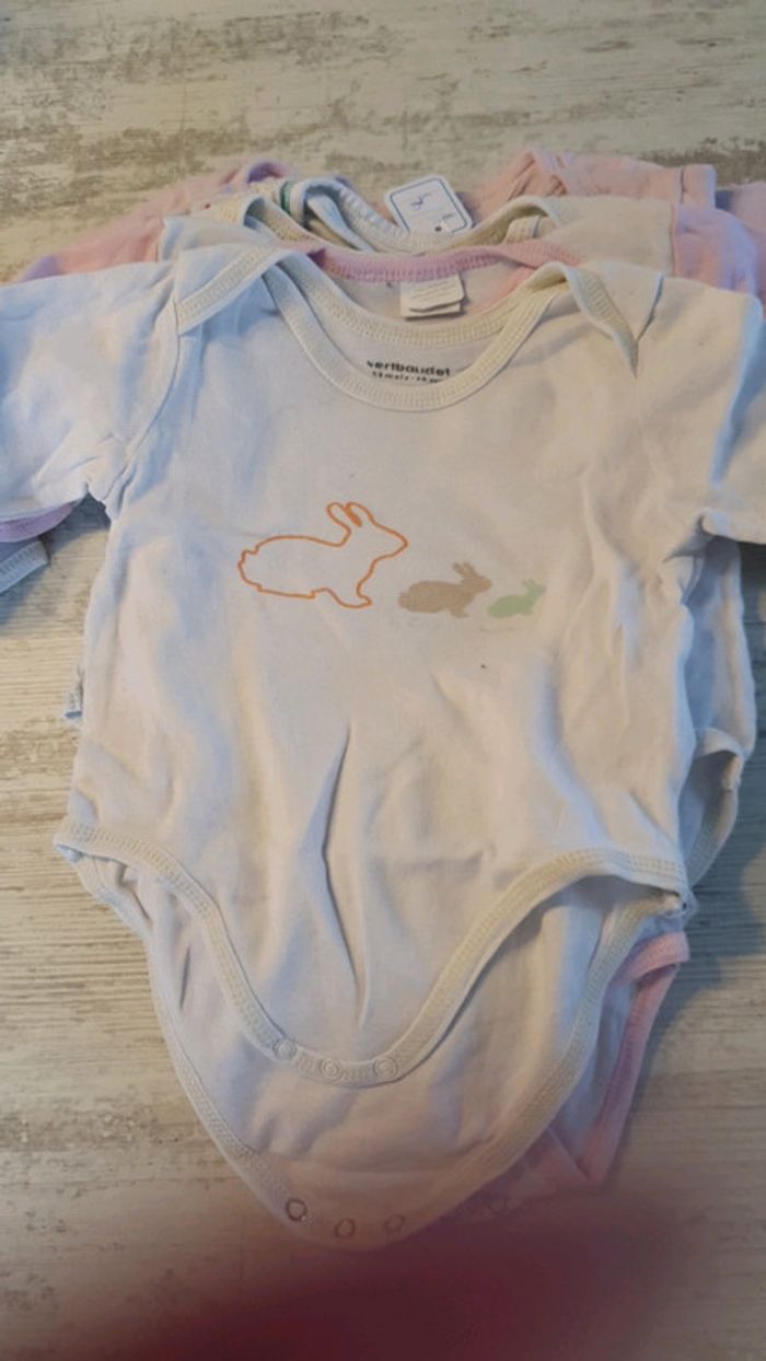 Lot de 12 bodies 12 mois - photo numéro 8