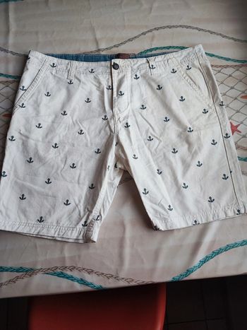 Short avec encres