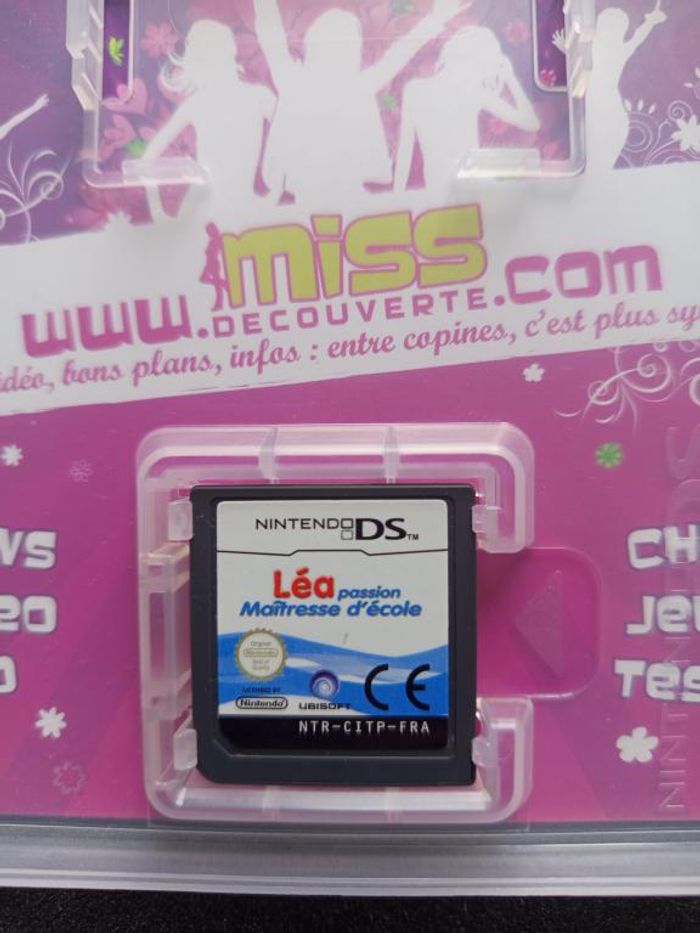 Nintendo - DS - Léa - Passion maîtresse d'école - photo numéro 5