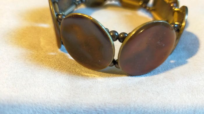 Bracelet vintage effet écaille – Collection Sable & Ébène