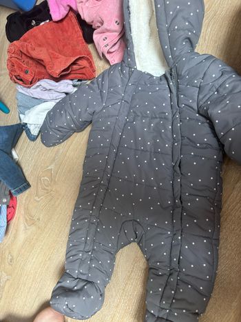 Lot de vêtement fille 0-6m
