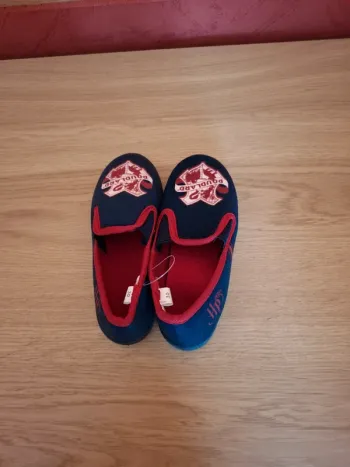 Chaussons pointure 30