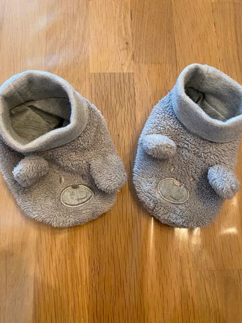 Petit chaussons tout doux ~ 6 mois