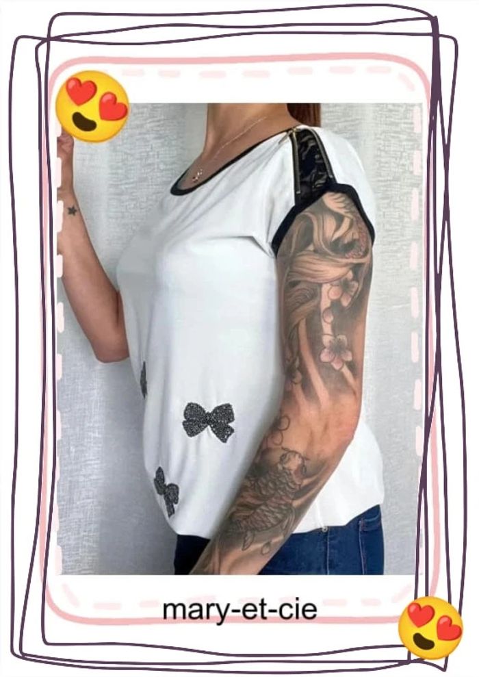 SOLDÉ - Blouse manches courtes taille M - Rinascimento - photo numéro 5