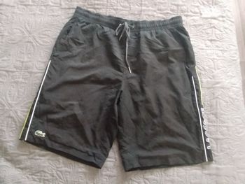 Short Lacoste 