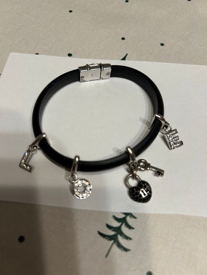 Bracelet silicone noir charms love - photo numéro 5
