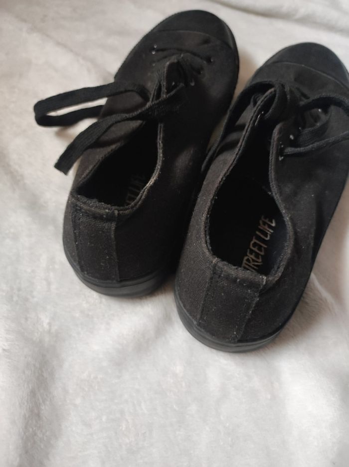 Baskets basses en toile noire taille 38 - photo numéro 7