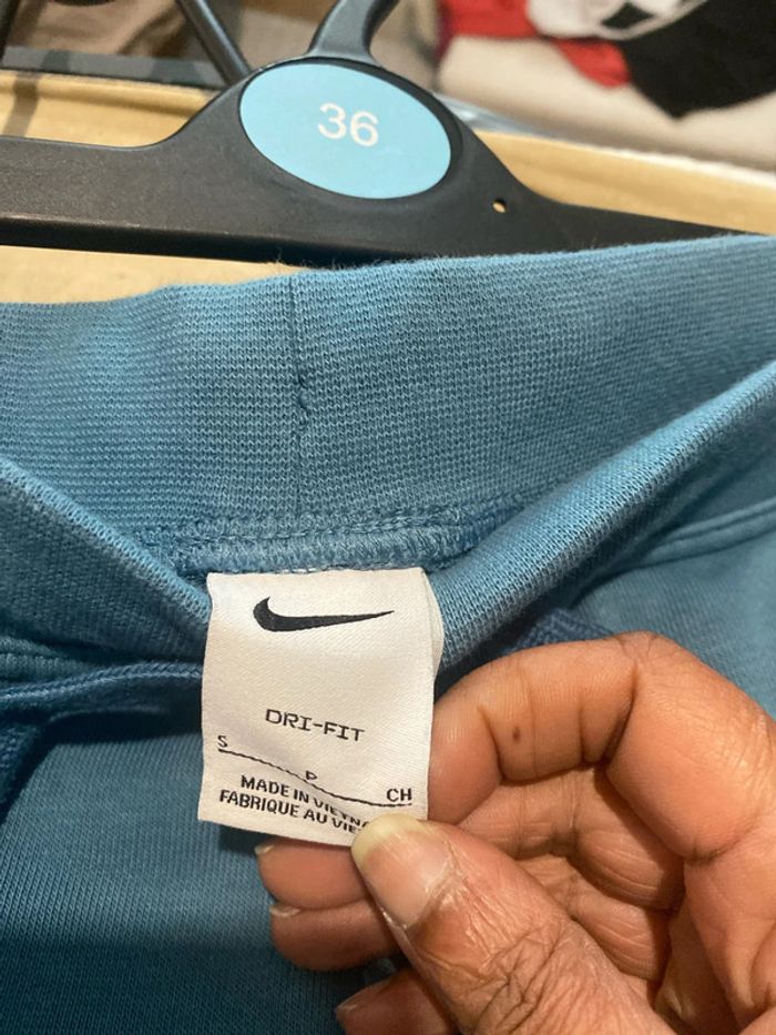 Jogging nike - photo numéro 4