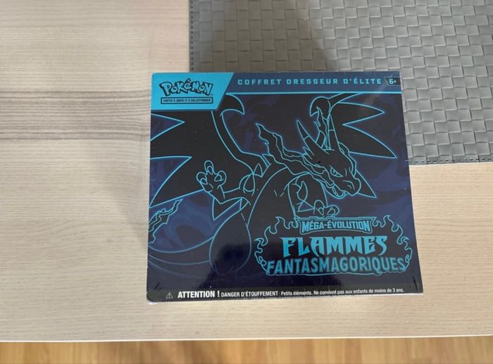 ETB ME02 Pokémon Flammes Fantasmagoriques