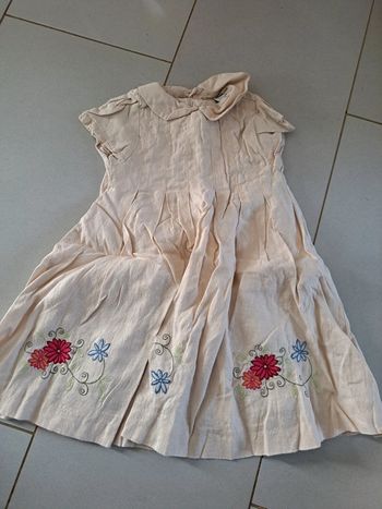 Robe 4 ans