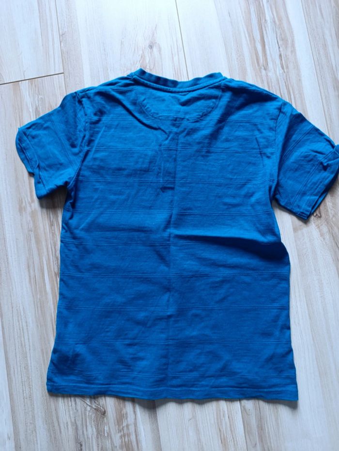 Tee shirt 10 ans neuf - photo numéro 3