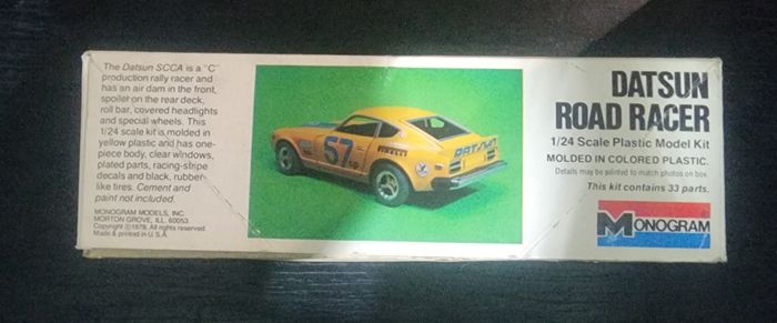 maquette vintage monogram datsun road racer 1/24 (datsun 280z/260z) - photo numéro 4
