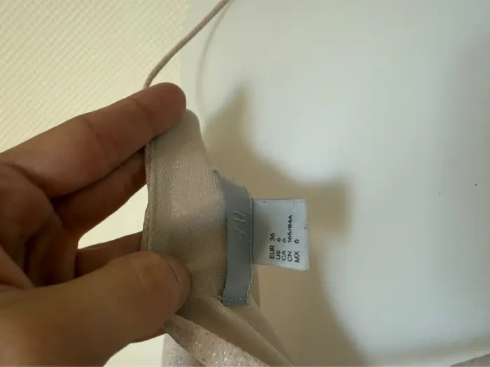 Débardeur beige en très bon état taille 36 H&M - photo numéro 5