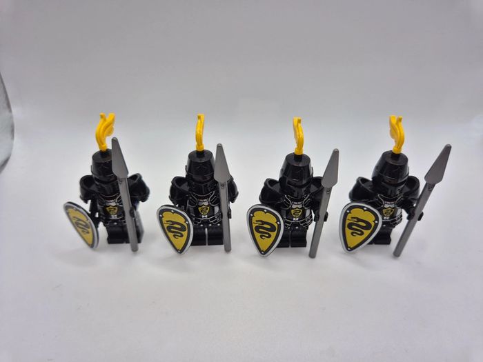 Figurines type lego 4 soldats chevaliers Serpent - photo numéro 5