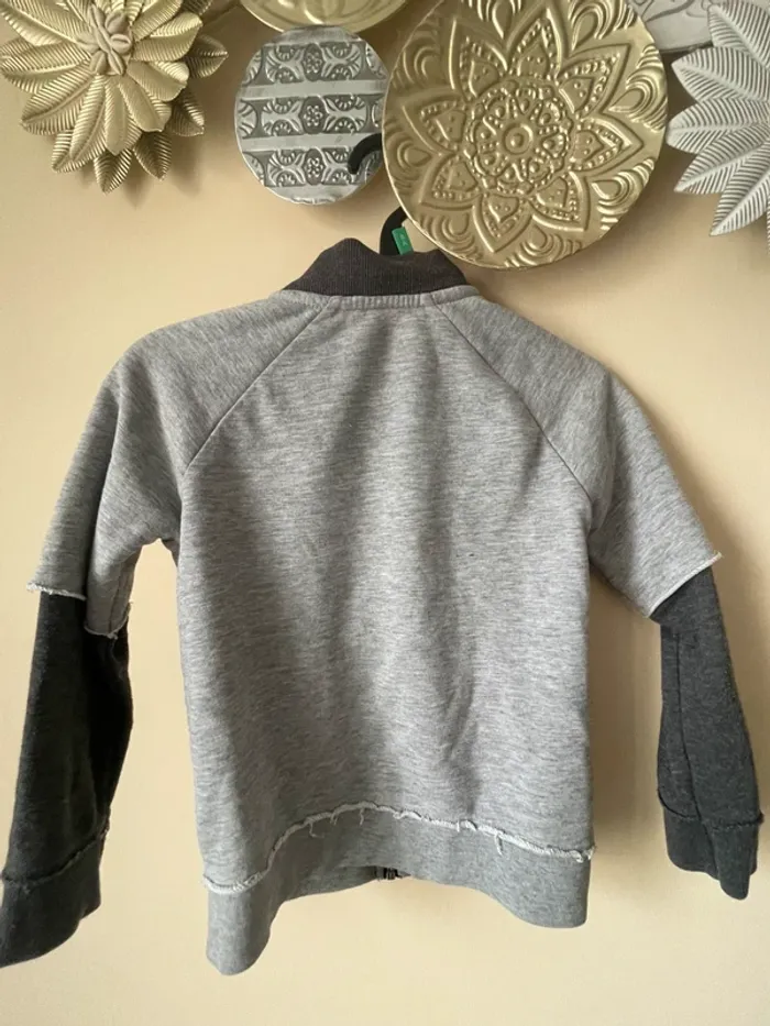 Gilet zippe gris - photo numéro 4
