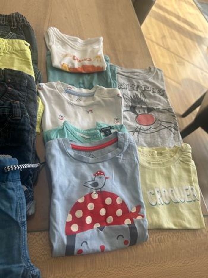 Lot de vêtements - photo numéro 2