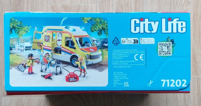 Playmobil City Life 71202 Ambulance avec effets lumineux et sonore neuf plastiques scellés - photo numéro 4