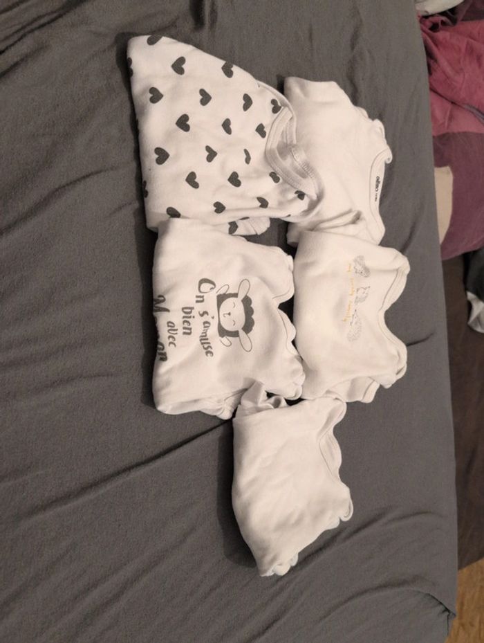 Lot body 12 mois mixte