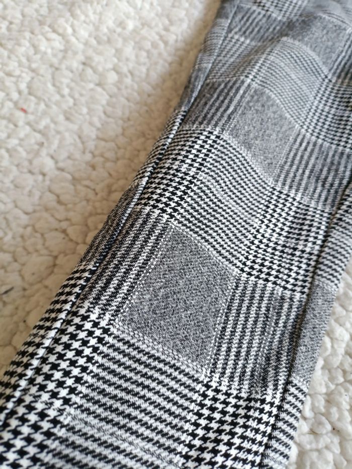 NEUF Legging motif pied-de-poule noir et blanc T34 - photo numéro 2