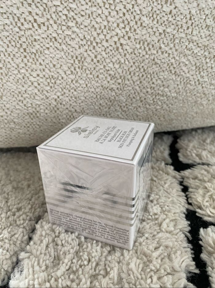 Crème Sisley - photo numéro 4