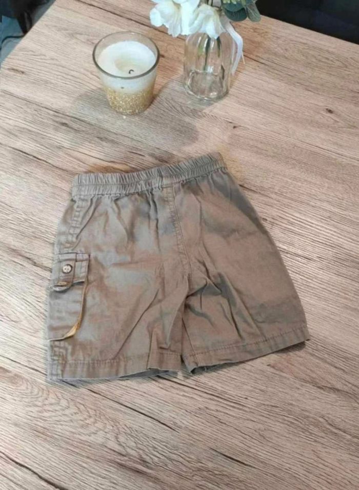 Bermuda 18 mois - photo numéro 4