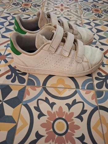 Basket Adidas verte 34