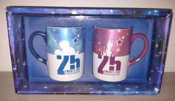 Set de 2 mugs Disneyland Paris 25 ans
