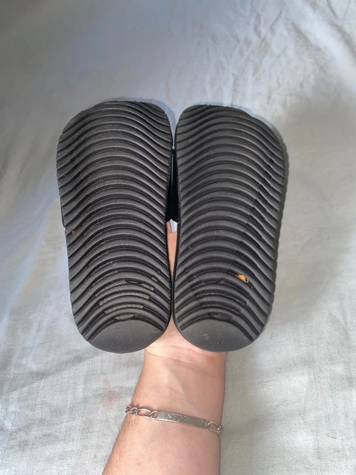 Claquette taille 28 nike - photo numéro 4