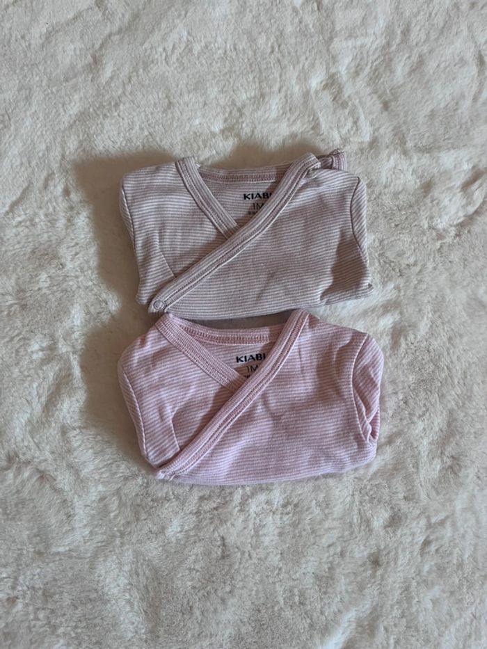 Lot bodies manches longues 1 mois