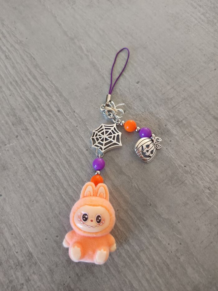 Charm téléphone bijou portable labubu