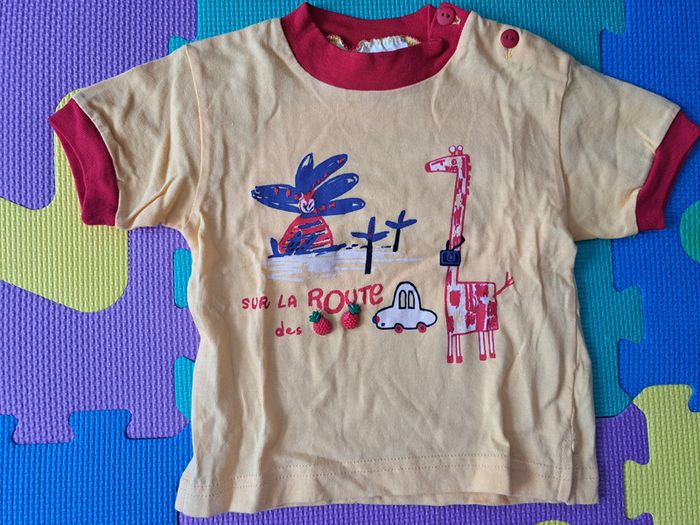 Lot 2 t-shirts + 2shorts 12m - photo numéro 13