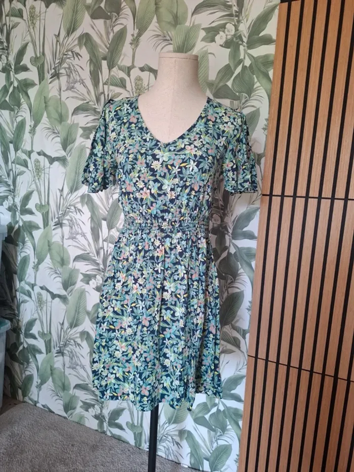 Robe été fleuri taille 40