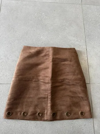 Jupe marron, très bon état, 34x72cm
