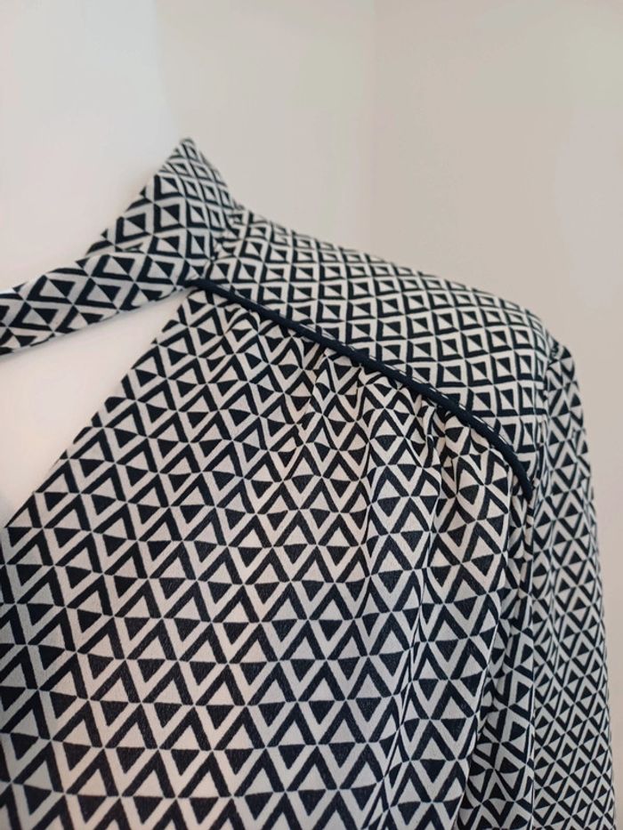 Blouse noire et blanche à motifs Kiabi taille L 40 - photo numéro 7
