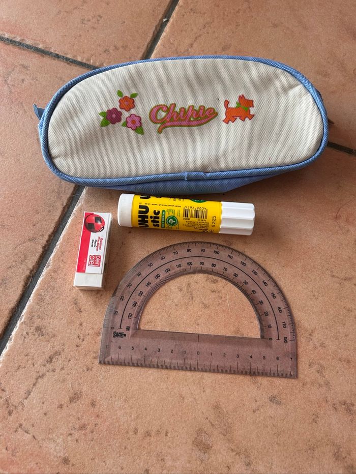 Lot trousse