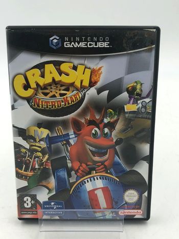 Jeu vidéo Crash Nitro Kart sur console Nintendo Game Cube