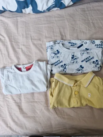 Lot t-shirts manches courtes 1 mois