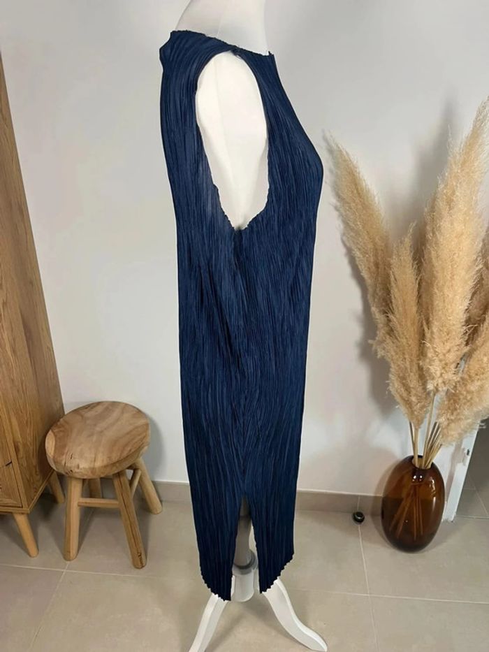 Robe midi bleu marine crêpée H&M - photo numéro 2