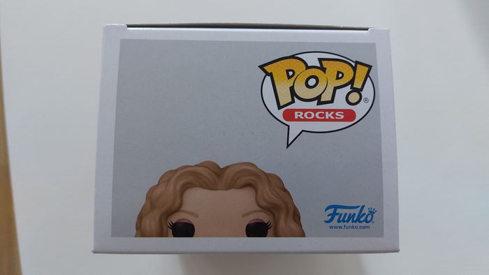 Funko Pop Shakira neuve n°393 Pop ! Rocks - photo numéro 6