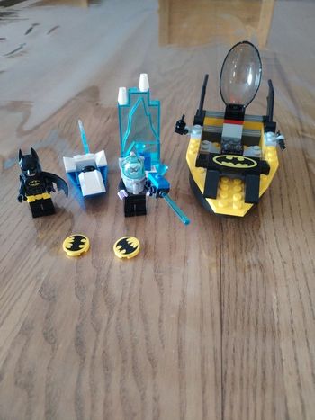 Lego junior 10737 batman contre mr freeze