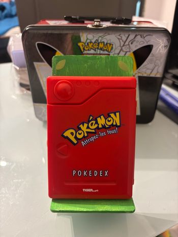 Pokemon - Pokedex Tiger Electronics Pokemon (1998)