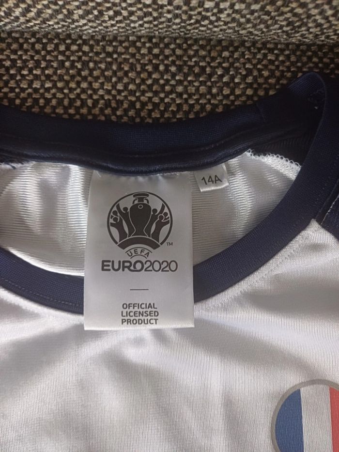 Tee-shirt euro 2020 taille 14 ans - photo numéro 2