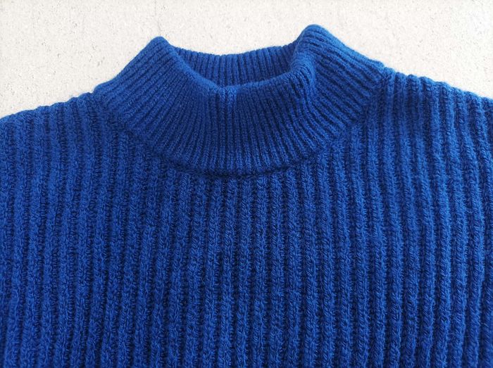 Pull bleu femme - photo numéro 3