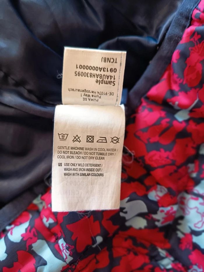 Doudoune femme marque puma. (D59) - photo numéro 8