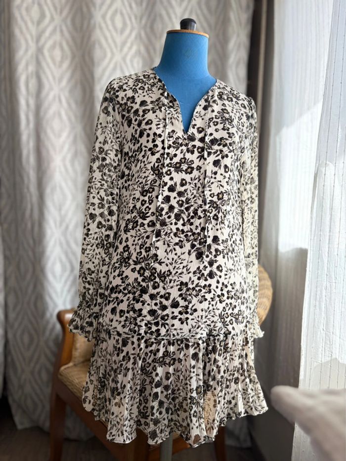 Robe a motif fleuri Elora - noir/blanc - taille 34/XS - en très bon état