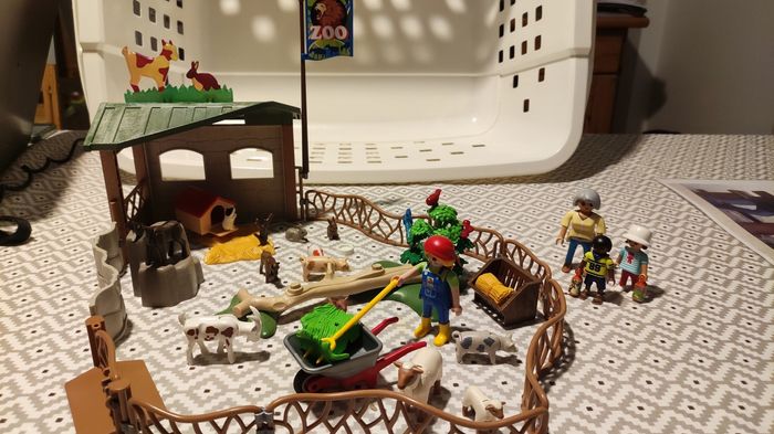 Parc animalier avec visiteurs PLAYMOBIL complet sans boîte