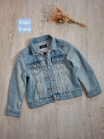 Veste en jean fille bleu clair  Kiabi – 6 ans